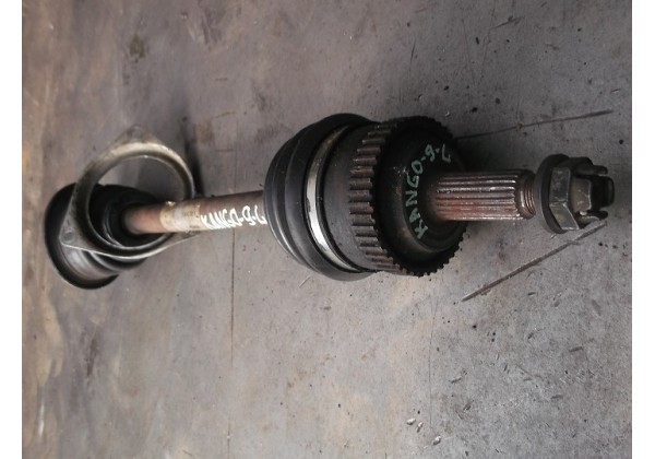 Полуось ліва, приводний вал Renault Kangoo (4х4), 1.6 16V, 1.9 dCi, 8200045471